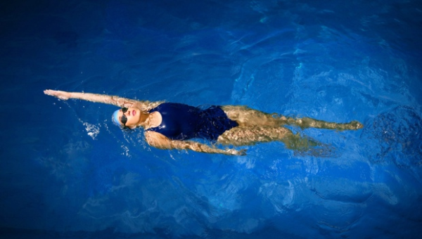 Bơi ngửa (Backstroke)