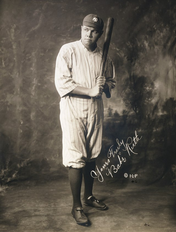 Babe Ruth là một trong những cầu thủ bóng chày vĩ đại nhất mọi thời đại