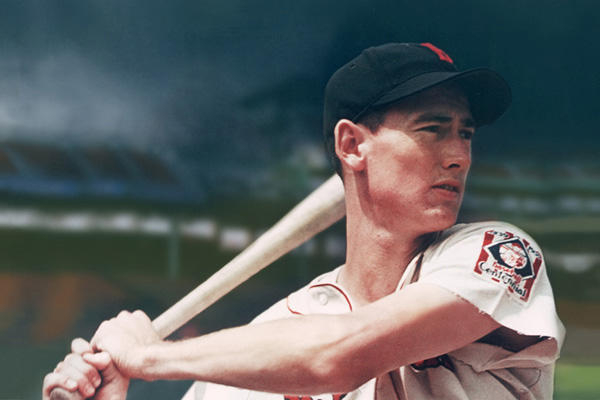 Ted Williams được mệnh danh là Splendid Splinter và là một trong những cầu thủ đánh bóng hàng đầu của đội Boston Red Sox