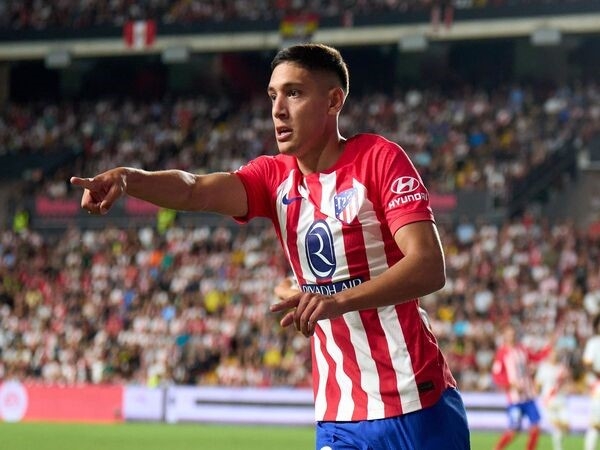 Nahuel Molina đã để lại nhiều ấn tượng trong màu áo Atletico Madrid