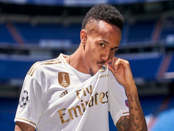 Eder Militao có màn trình diễn ấn tượng khi thi đấu cho Real Madrid