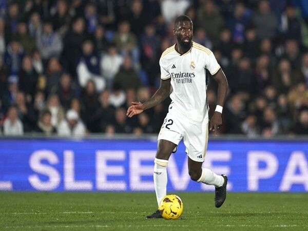 Rudiger đến với Real Madrid theo dạng tự do và trở thành trung vệ xuất sắc của CLB