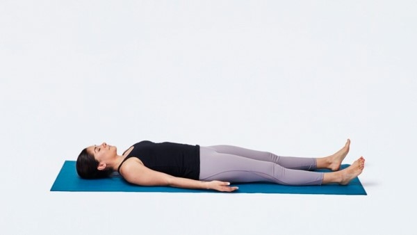 Tư thế Xác Chết (Savasana)