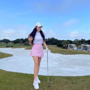 Các loại trang phục cơ bản cho người chơi golf