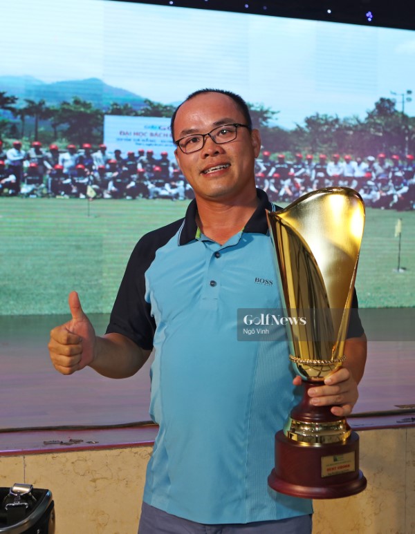 Golfer Đỗ Thanh Trung