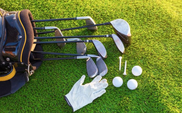 Trang bị cần thiết cho người mới chơi golf