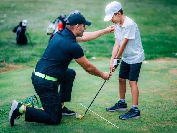 Chi phí cho khóa học golf nâng cao