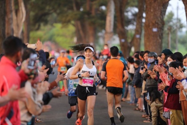 Sự khác biệt giữa chạy trail và chạy marathon