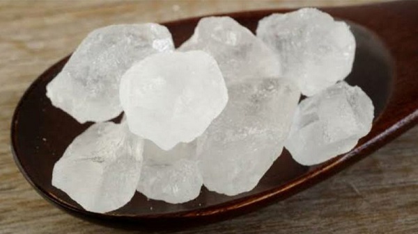 100g đường phèn sẽ cung cấp khoảng 387 calo