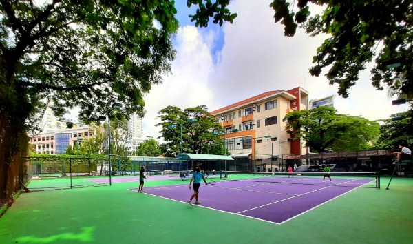 Sân Tennis Học viện Hành chính Quốc gia