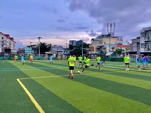 Sân bóng đá Nhơn Đức Nhà Bè