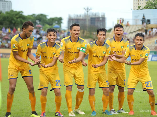Câu lạc bộ Sông Lam Nghệ An (SLNA)