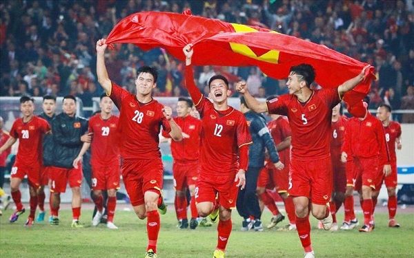 Bóng đá như một ngành công nghiệp toàn cầu